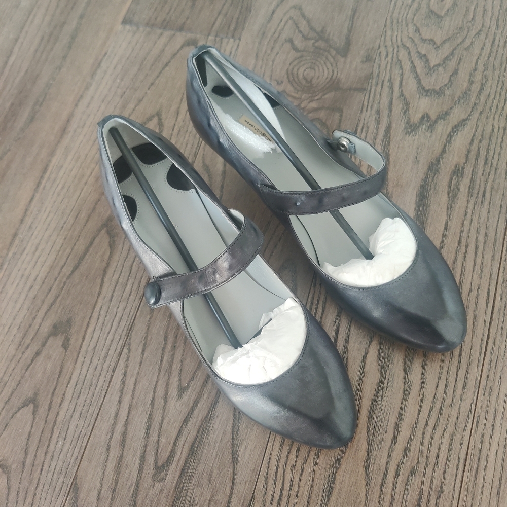 MAX STUDIO Gunmetal Grey Leather Kitten Heel Mary Jane Heels NEW Size 9